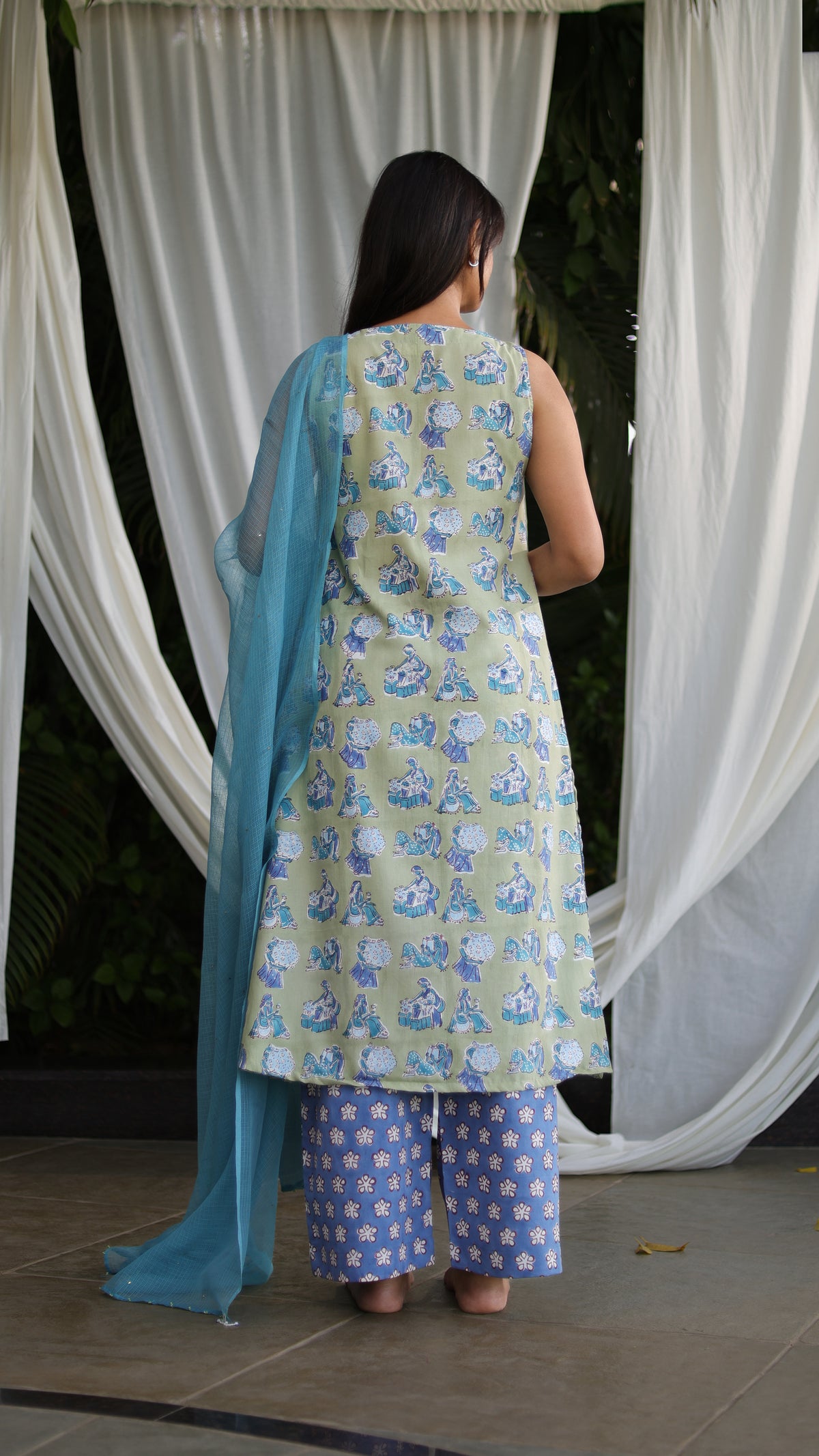 Angana Suit Set