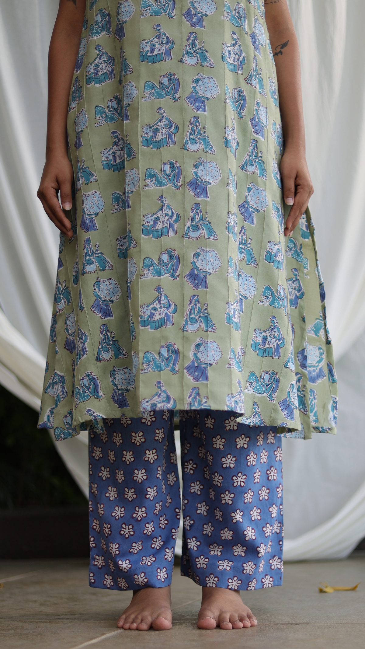 Angana Suit Set