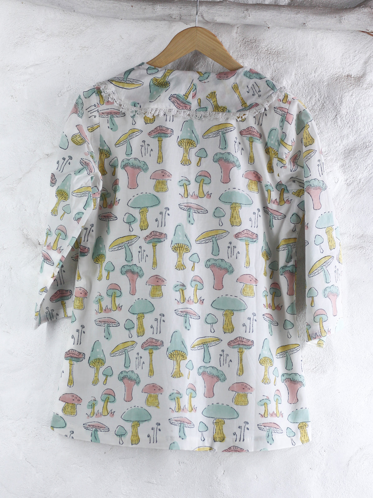 White Mushroom Top