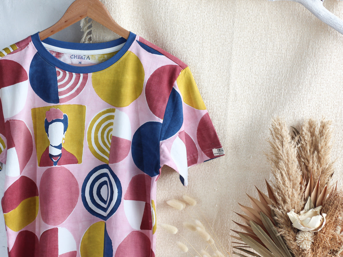 Frida Flair Unisex T-Shirt
