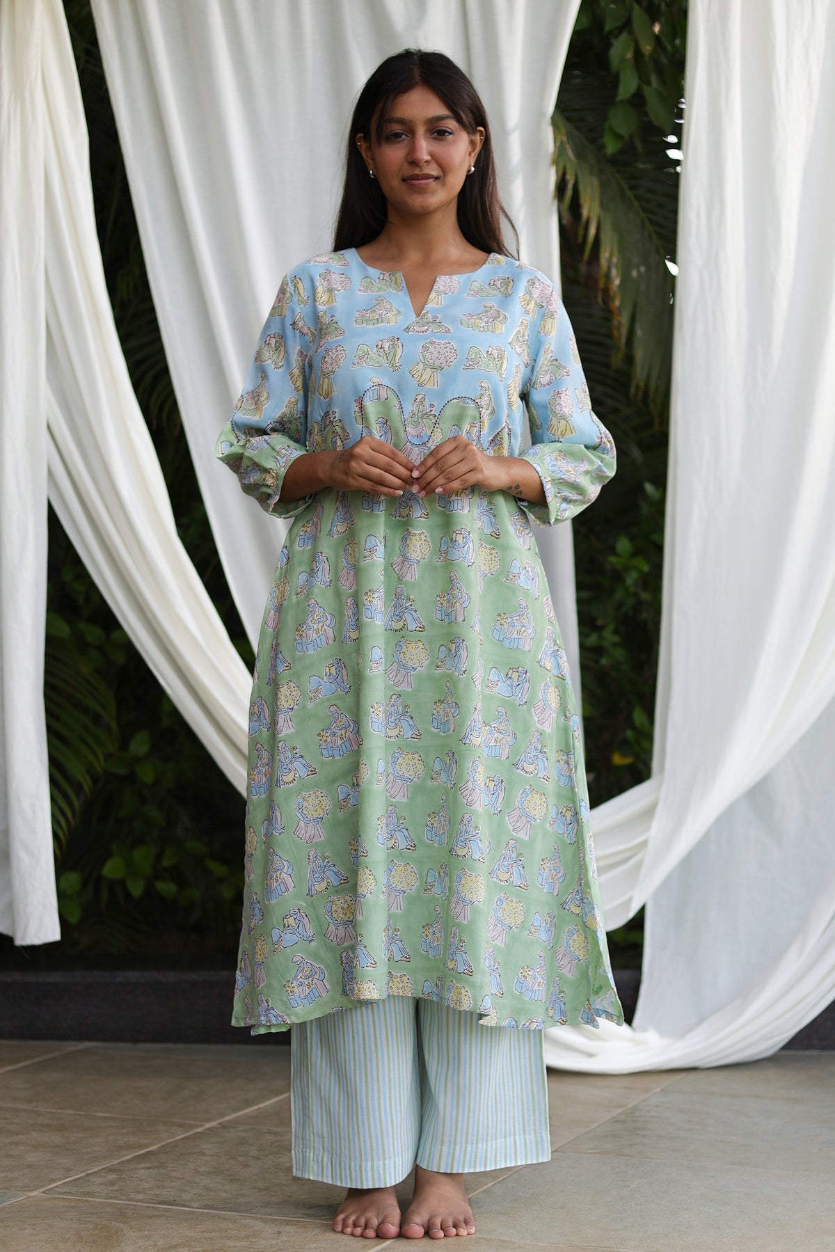 Phool Wali Kurta Set