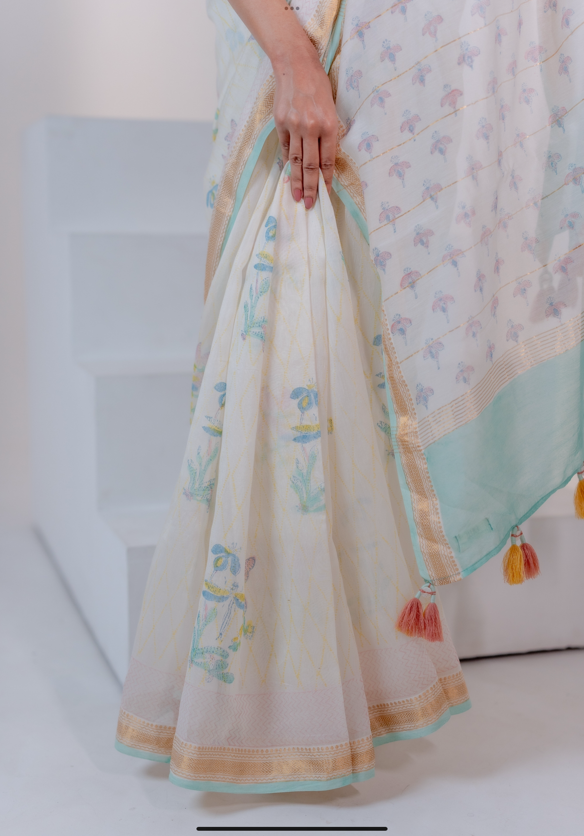 TARAANGI - Maheshwari Saree
