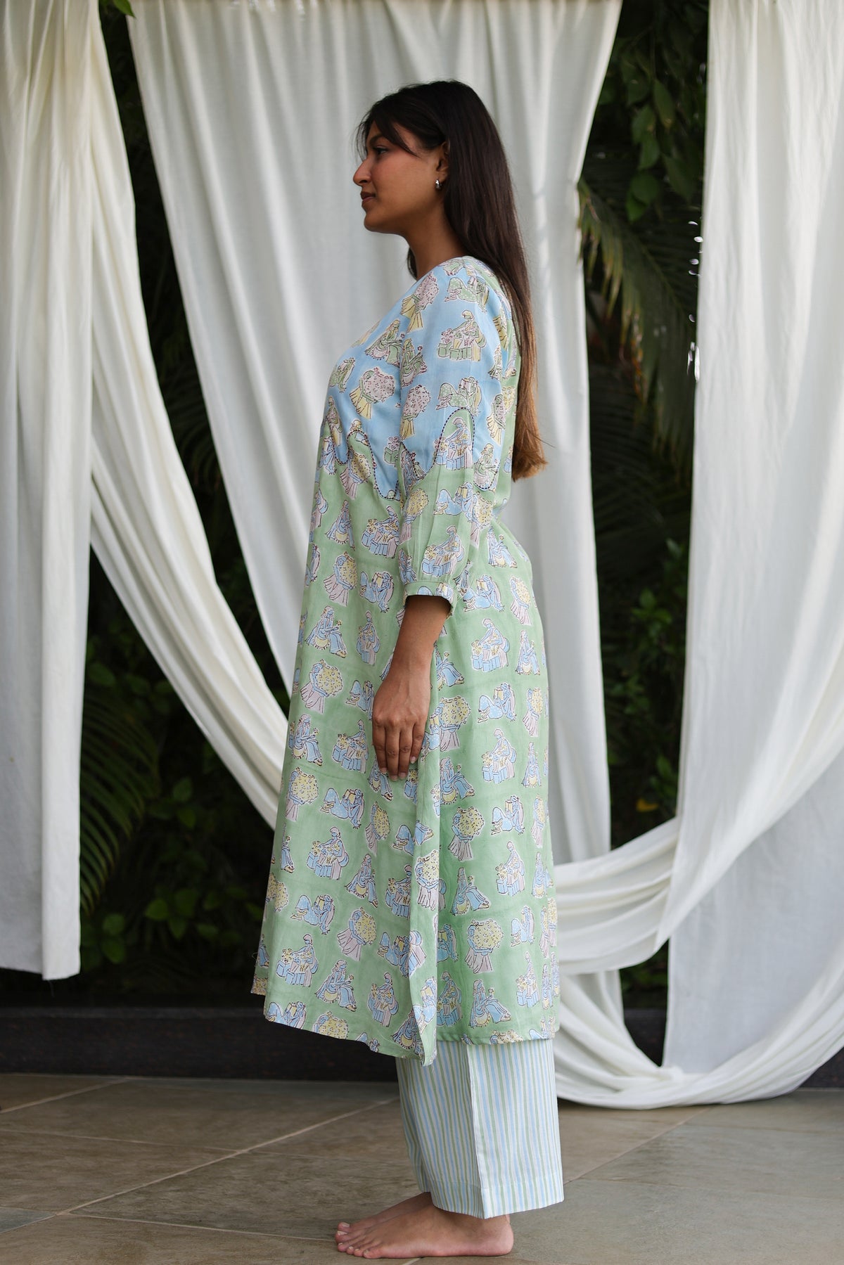Phool Wali Kurta Set