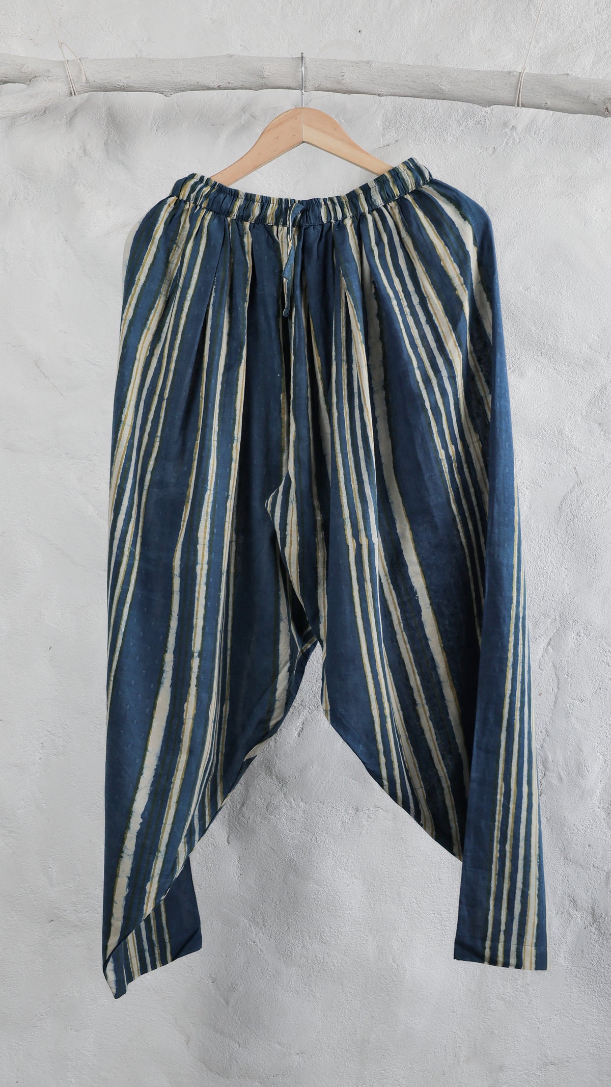 Safarnama Kurta Set