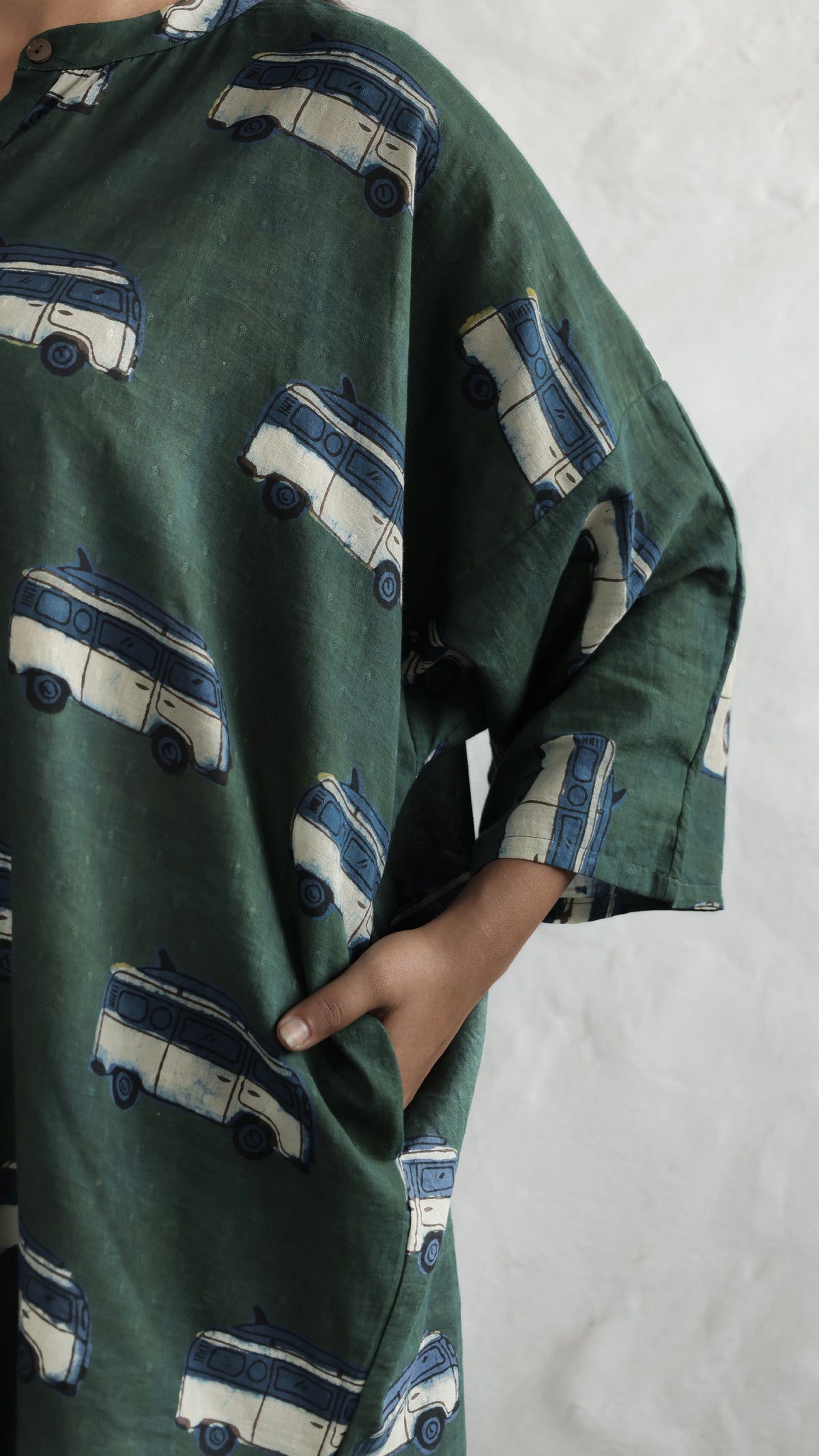 Safarnama Kurta Set