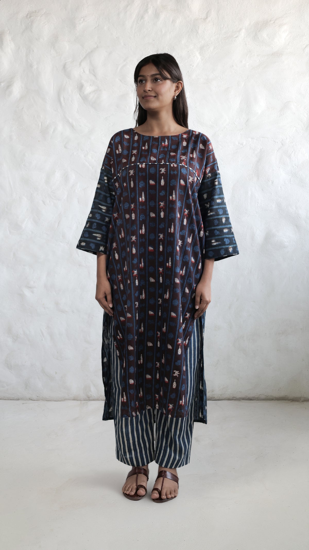 Neeli 90’s Yaddein Kurta Set