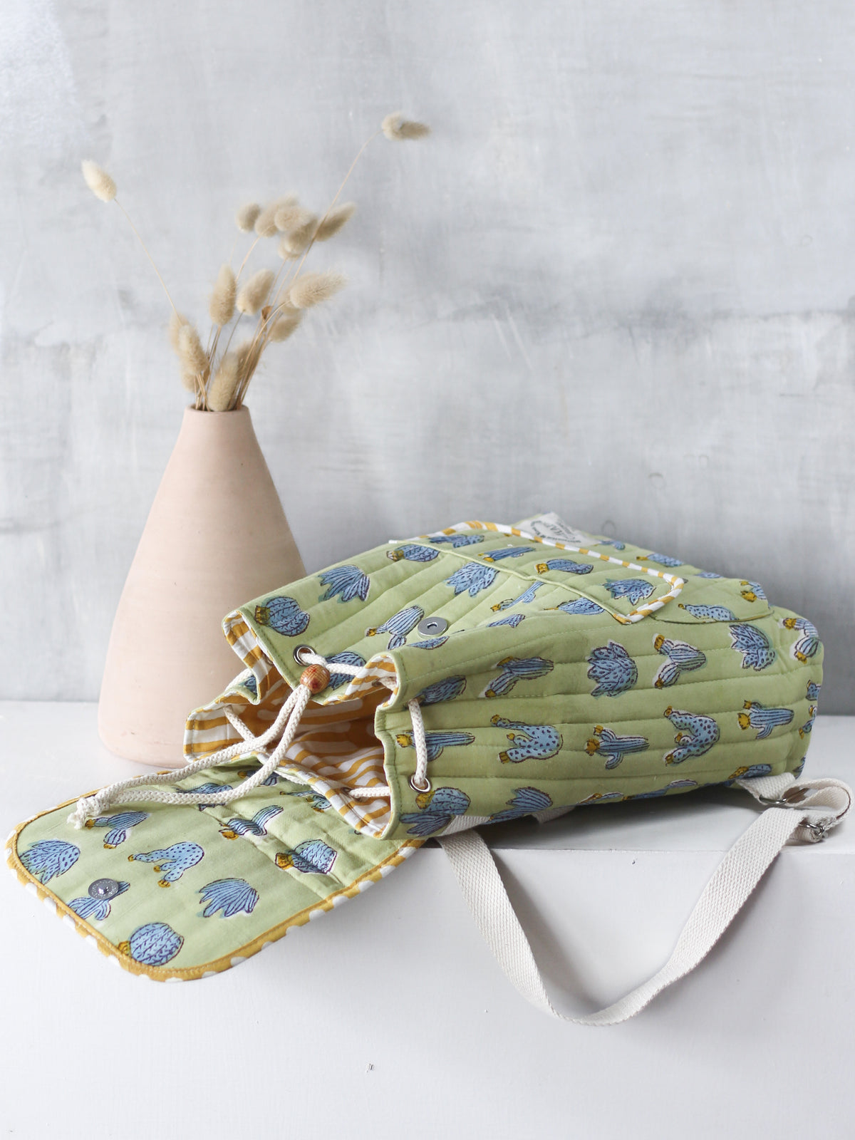 KIDS - CACTUS IN PISTACHIO BAG