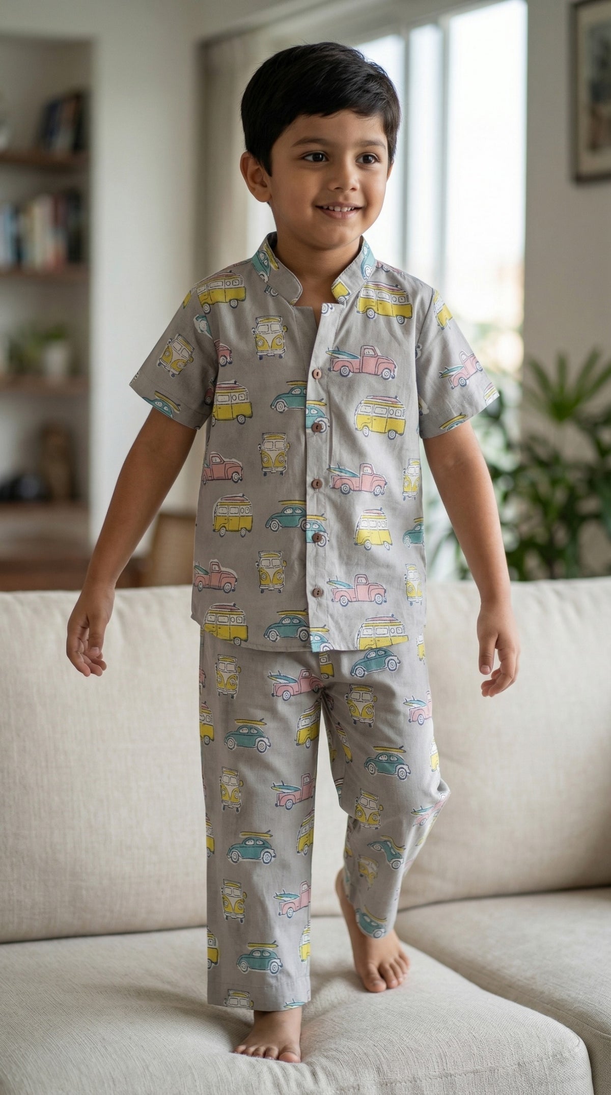 GRAY CAMPER VAN CO-ORD SET