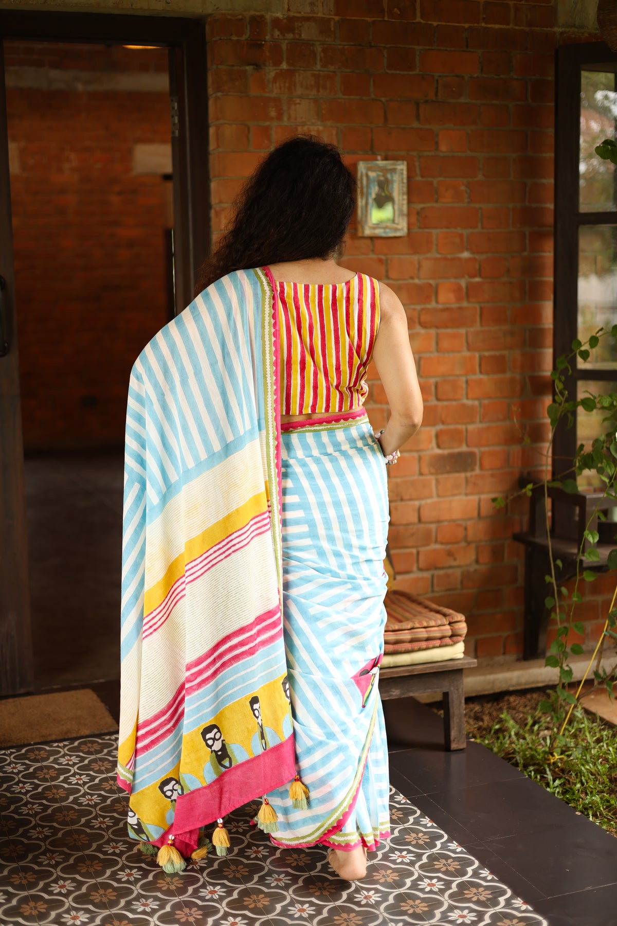 IRIS – Handwoven Mul Cotton Saree