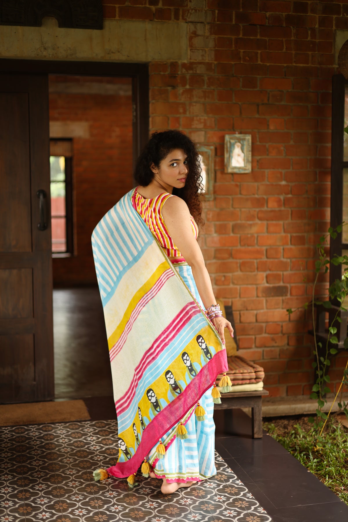 IRIS – Handwoven Mul Cotton Saree