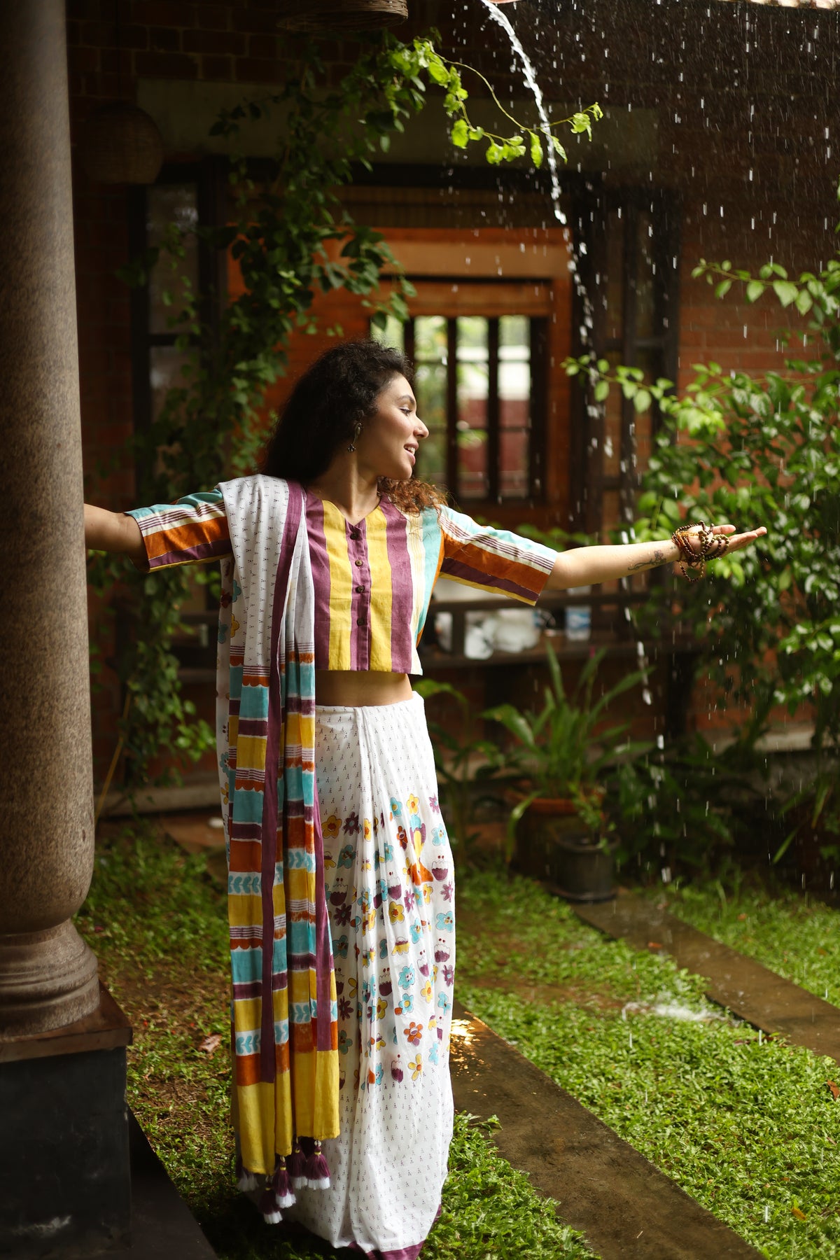 FRIDA IN A MEADOW – Mul Cotton Saree
