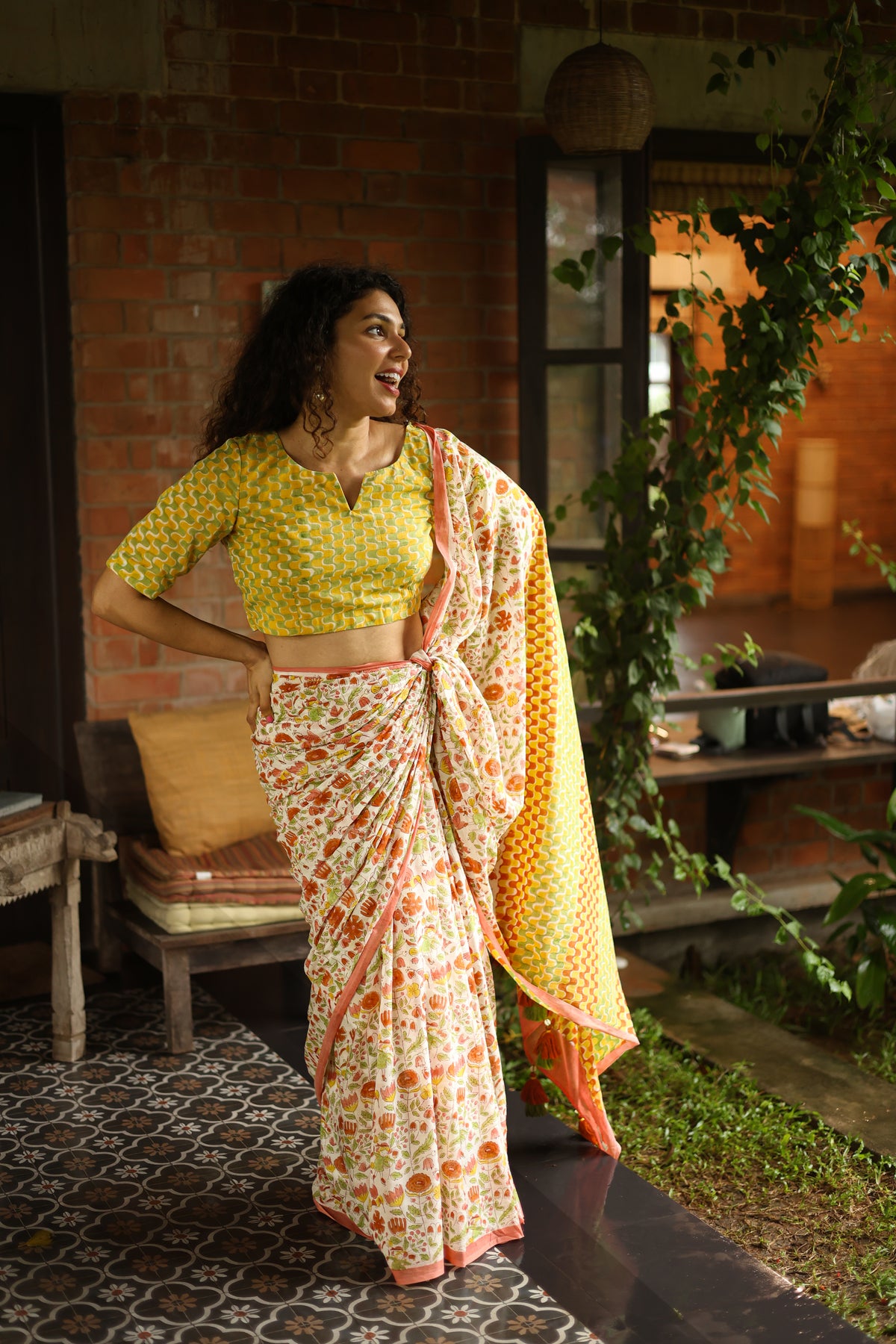 GIRL IN A GARDEN– Mul Cotton Saree