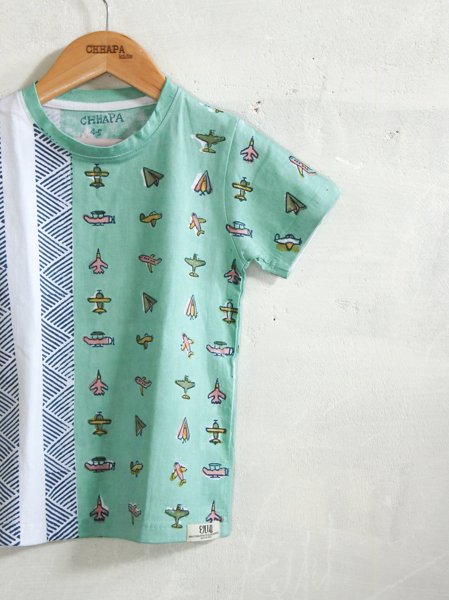 Minty Aeroplanes Unisex Kids T-Shirt - CHHAPA