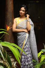 PRAVAAH - Linen Saree