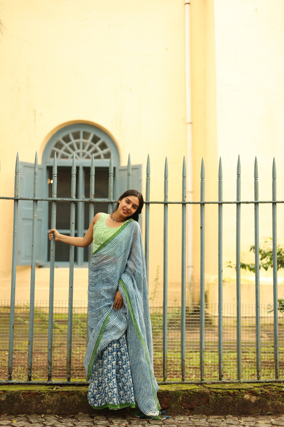 NEELIMA – Linen Saree