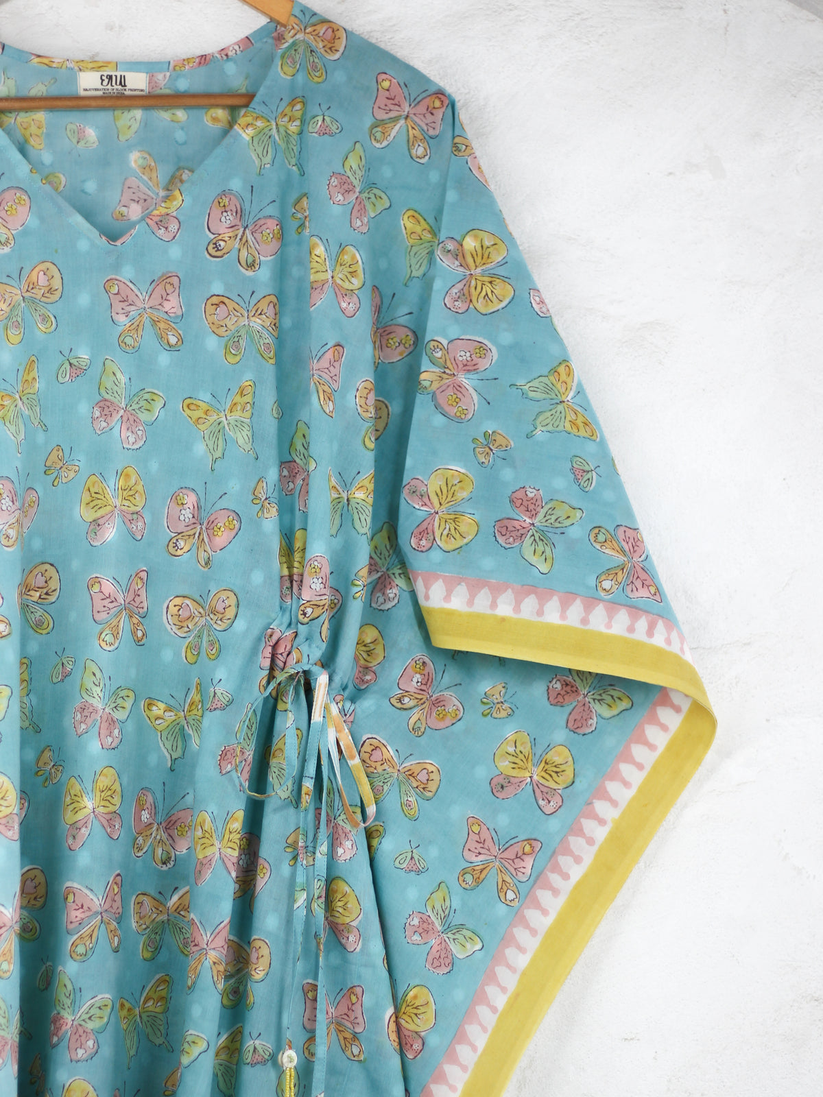 KAFTAN - Flutter in Teal
