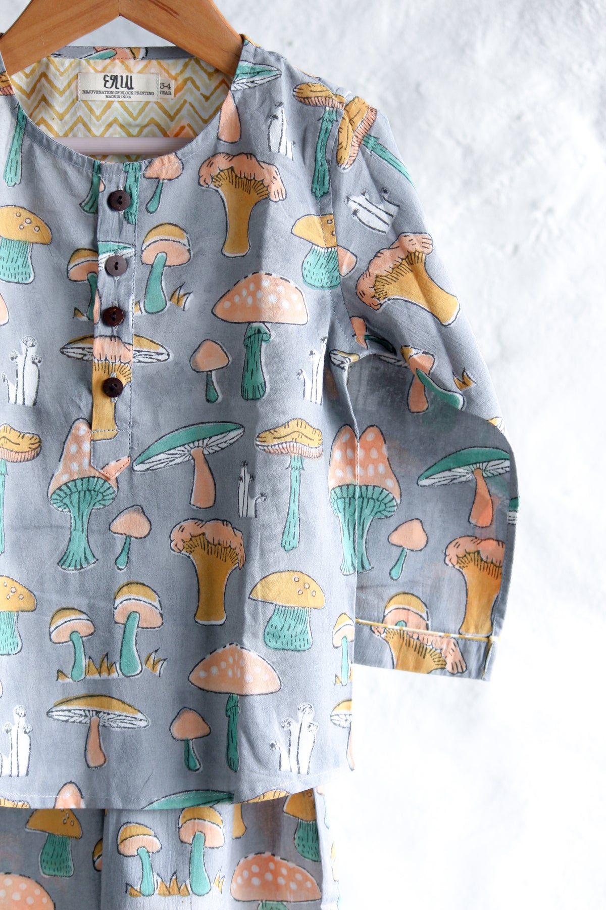 Unisex Kids Pajama - Gray Mushroom