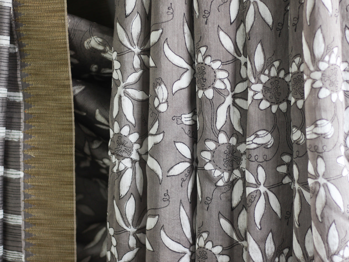 Krishna Jaal in Gray - Chanderi Saree