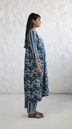 Neel Gunjan Phool Kurta