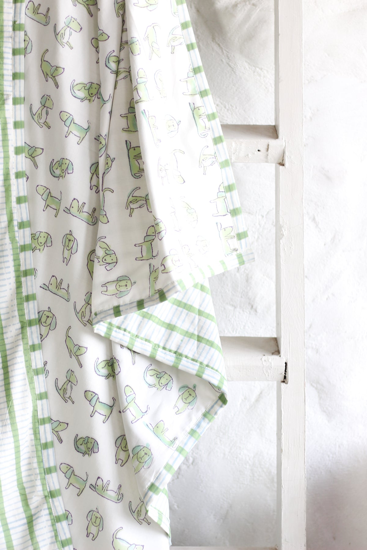 Kids Quilts - White Dog Doodles