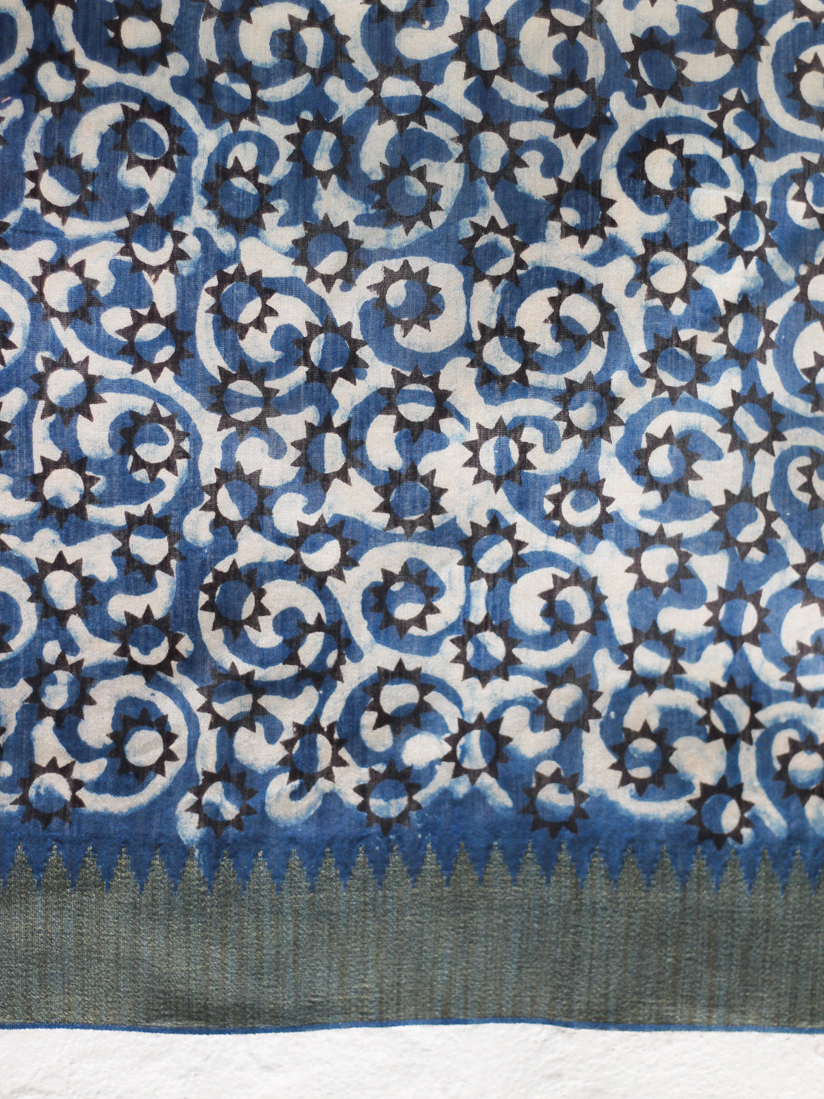 Dabu Indigo Maroon -Chanderi Saree