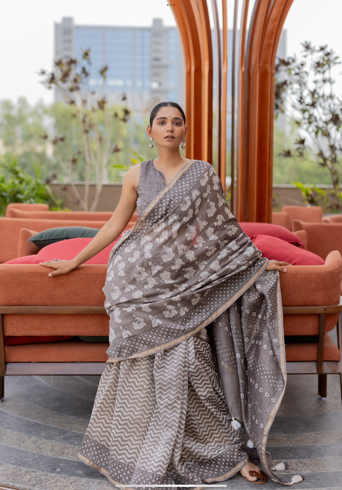 GIRL AT LEISURE - Chanderi Saree