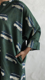 Safaranama Kurta Set