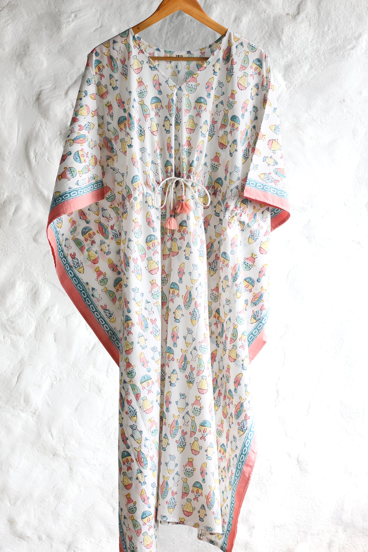 Kaftan- Fish in White