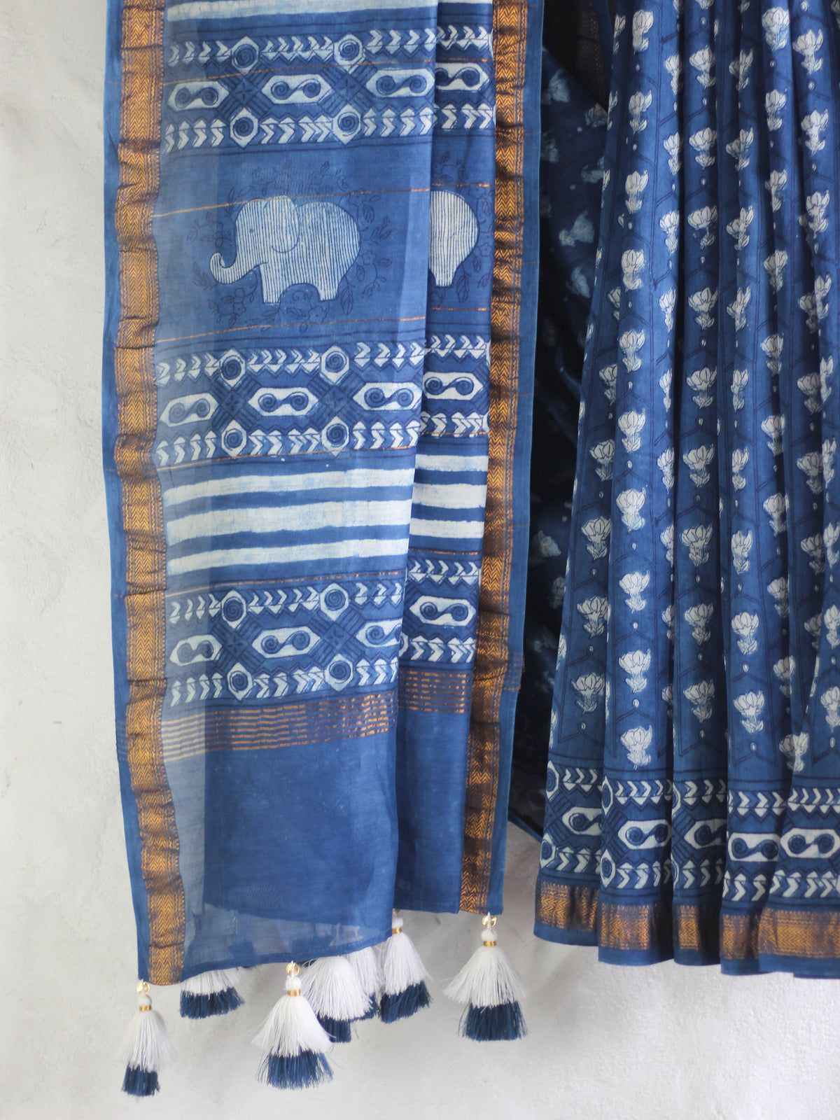 Dabu Indigo in flower jaal -Chanderi Saree