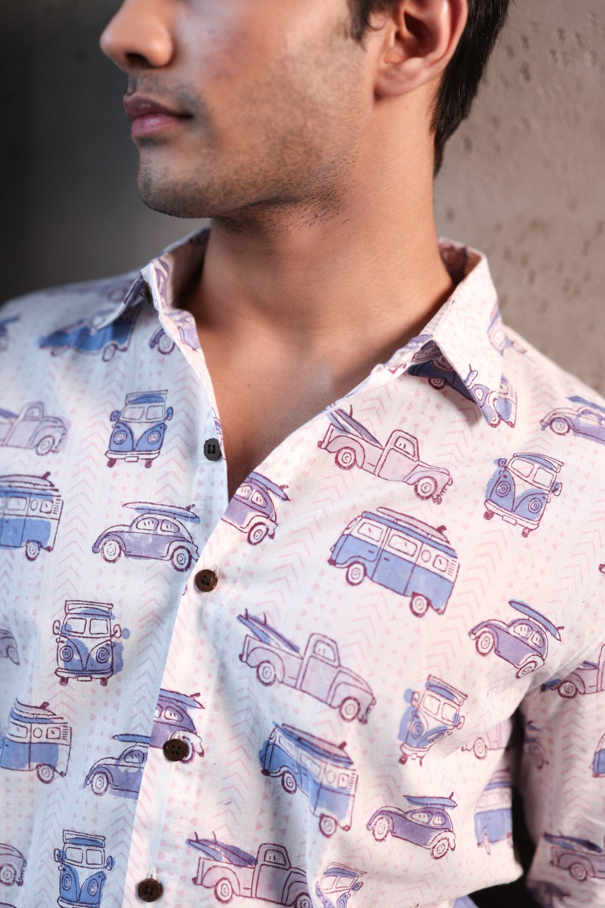 SHIRT - White Retro Camper Van