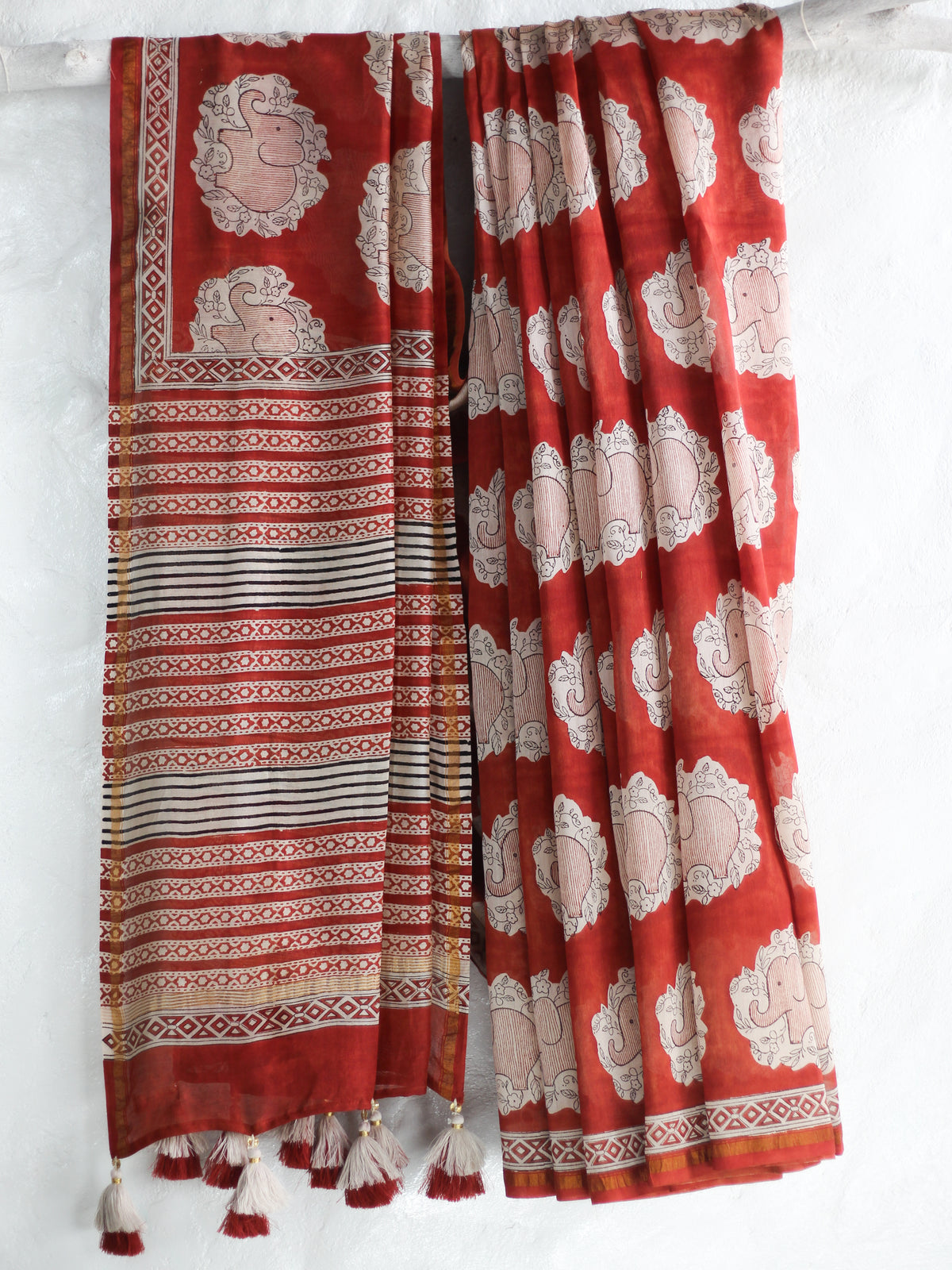 Maroon Elephant -Chanderi Saree