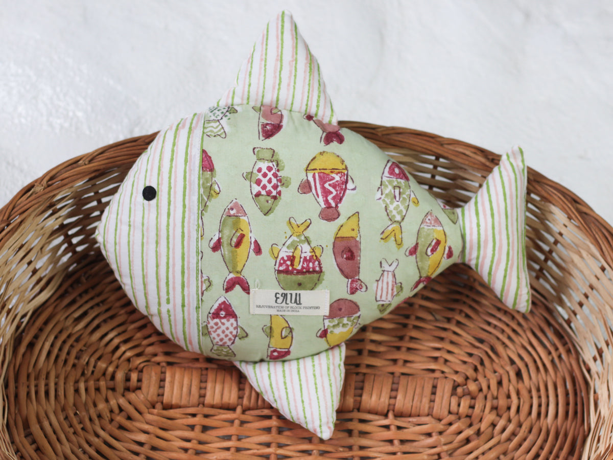 PISTA FISH SOFT TOY