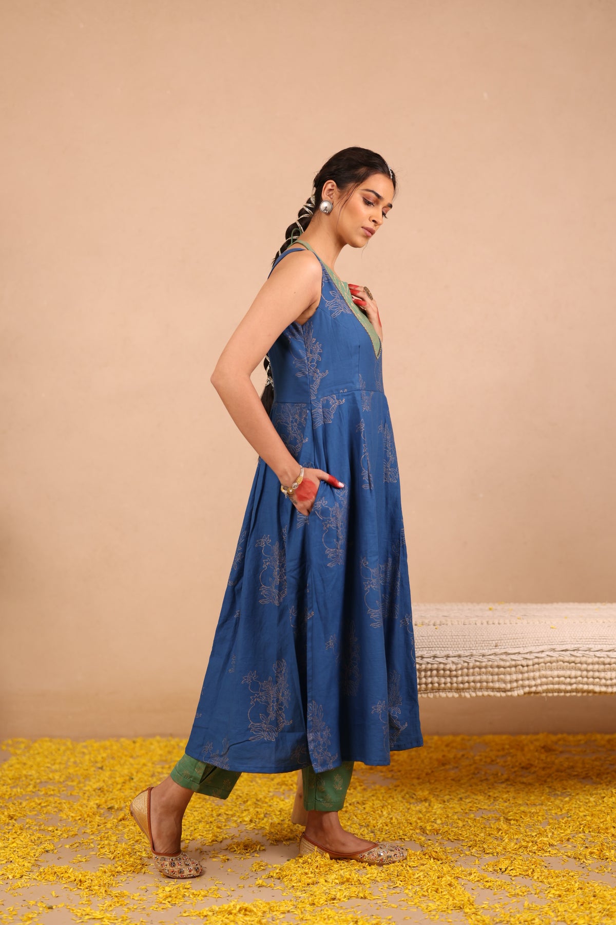 INDIGO ANAAR - Satin Cotton Kurtaset