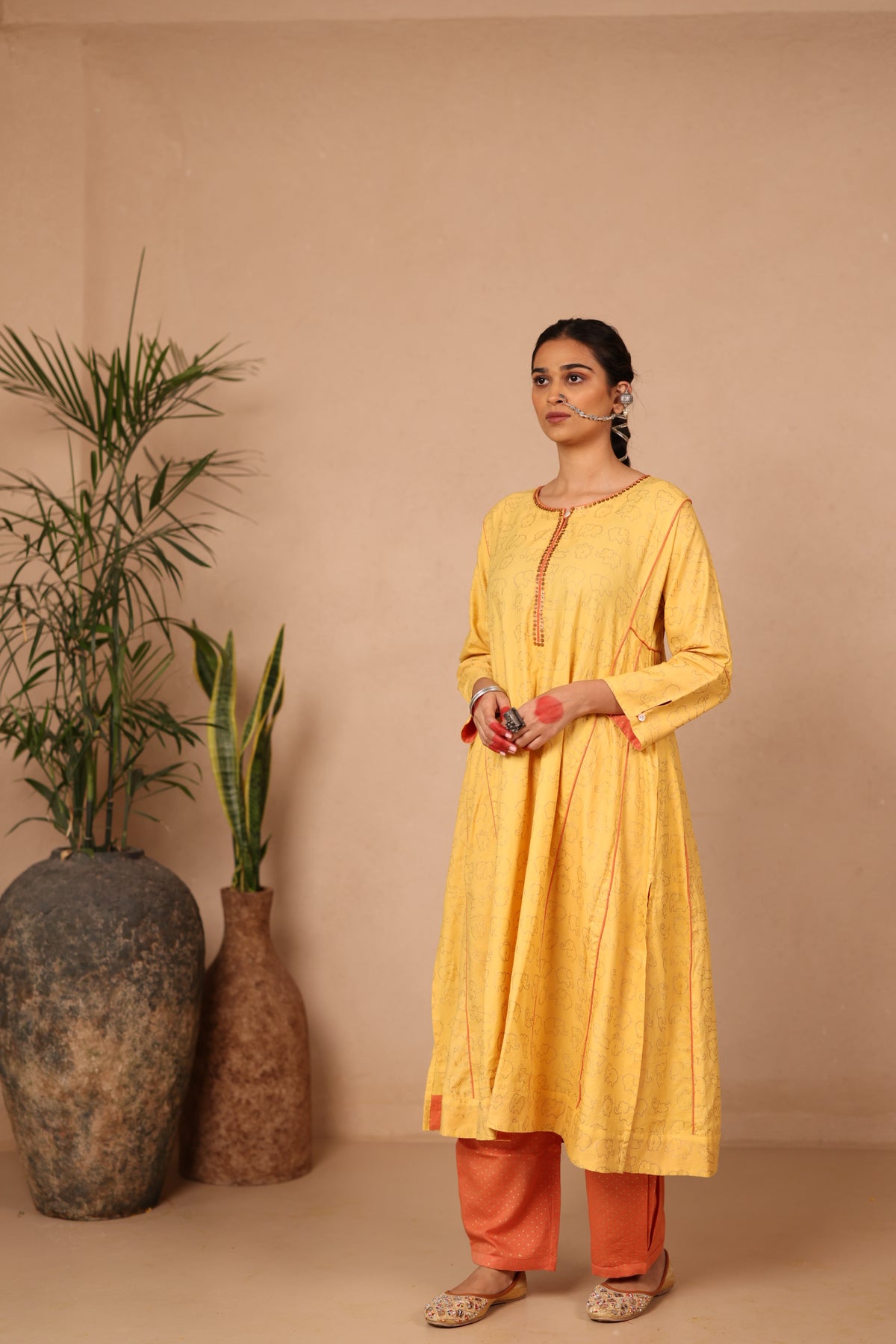 GOLDEN TUSK - Satin Cotton Kurtaset