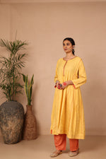 GOLDEN TUSK - Satin Cotton Kurtaset