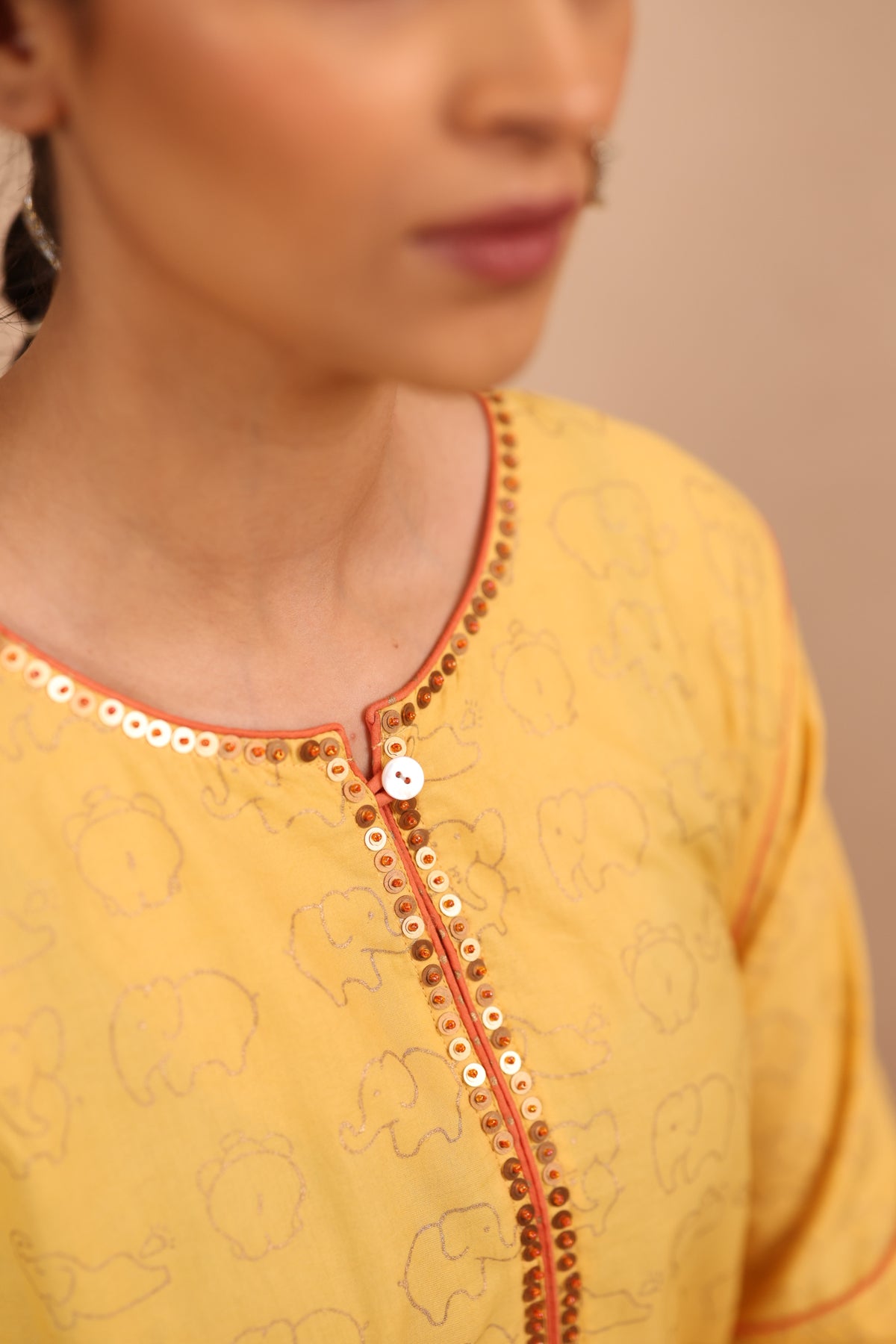 GOLDEN TUSK - Satin Cotton Kurtaset