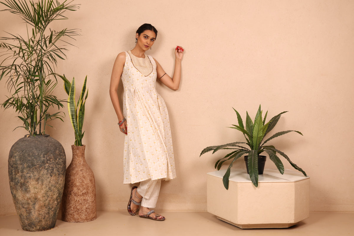 IVORY JAAL - Satin Cotton Kurtaset