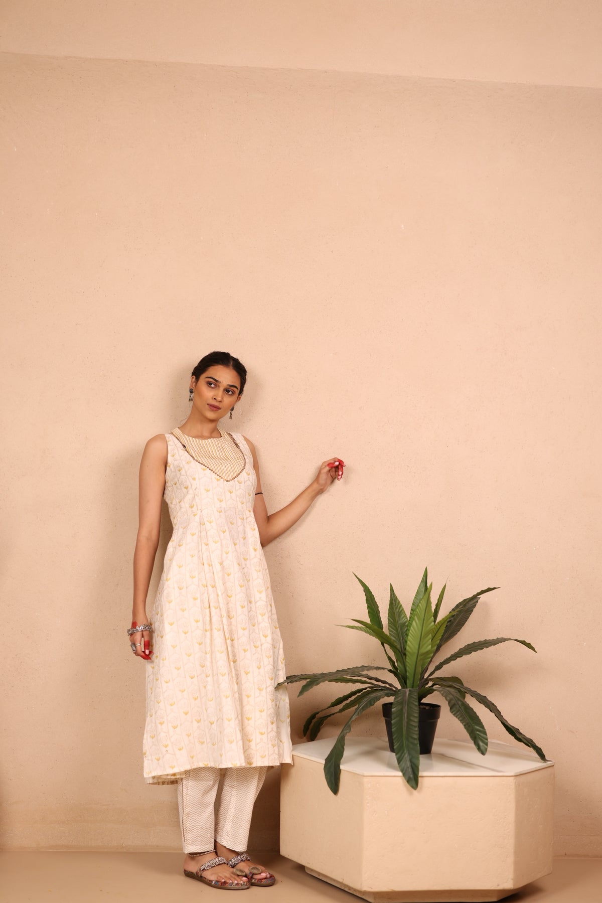 IVORY JAAL - Satin Cotton Kurtaset