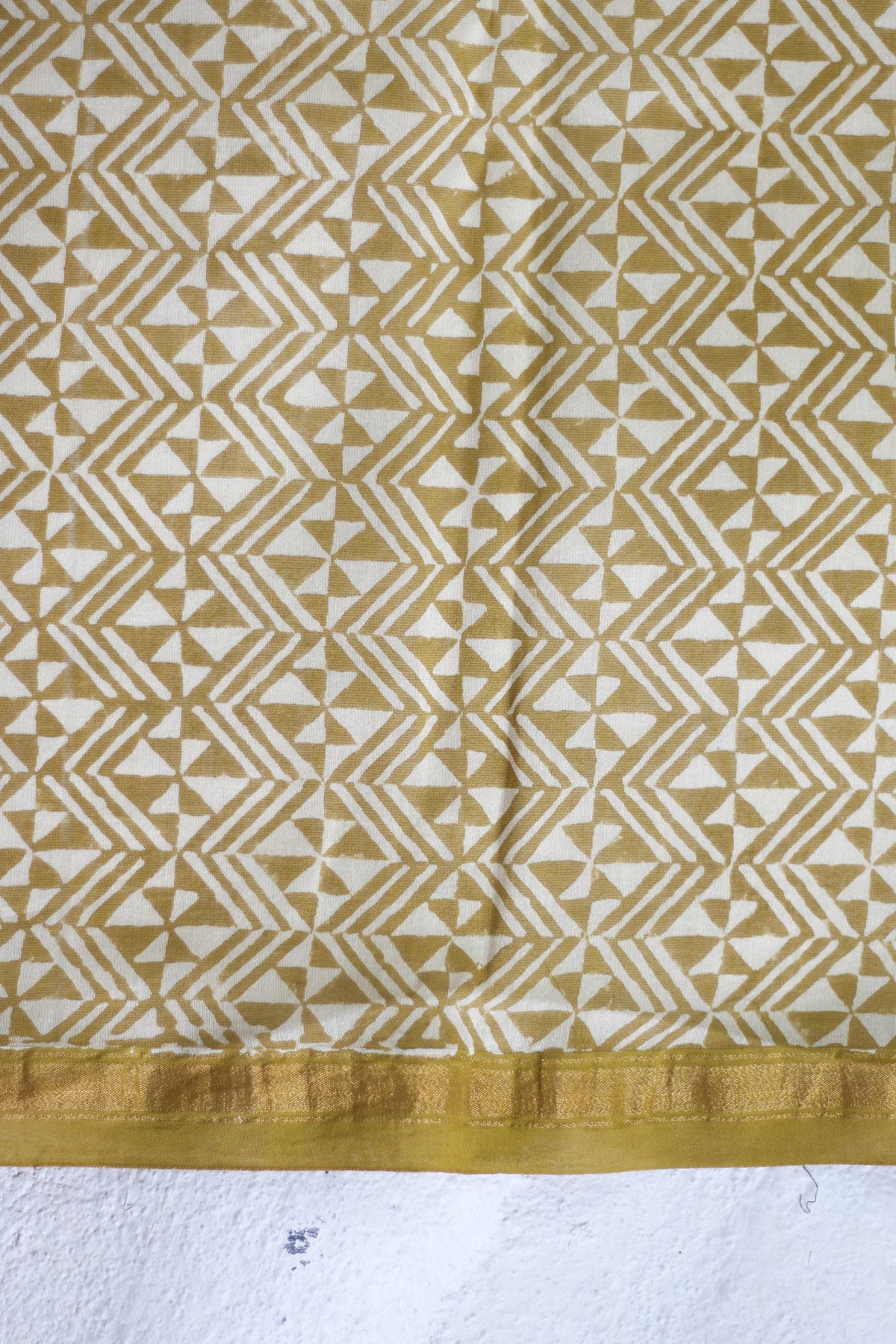 Gulaab Butta in Natural Yellow- Chanderi Saree