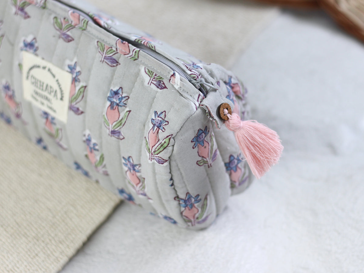 GRAY ANAR BUTTI POUCH