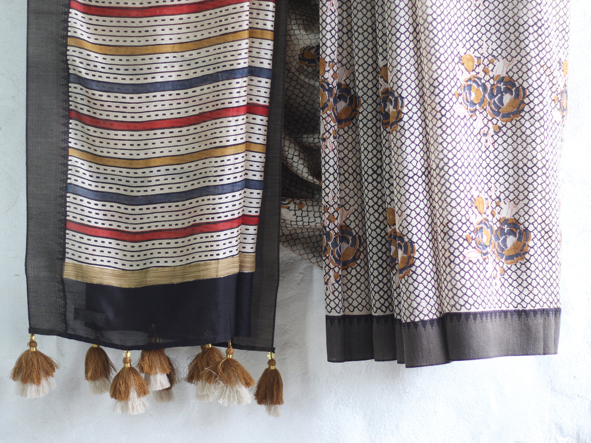 Black Gulaab butta -Chanderi Saree