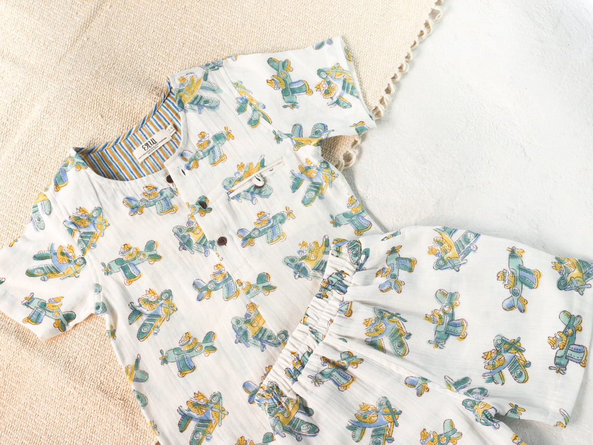 KIDS PLANE MUSLIN SHIRT & SHORT SET