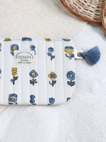 BLUE FLOWER POUCH