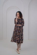 SHADOW DANCE Cotton Kurtaset