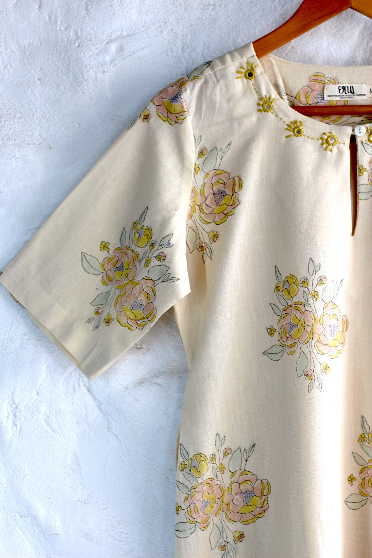 creamy white floral kurta