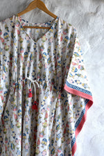 Kaftan- Fish in White