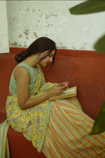 SUNNY BLOOM - Mul Cotton Saree