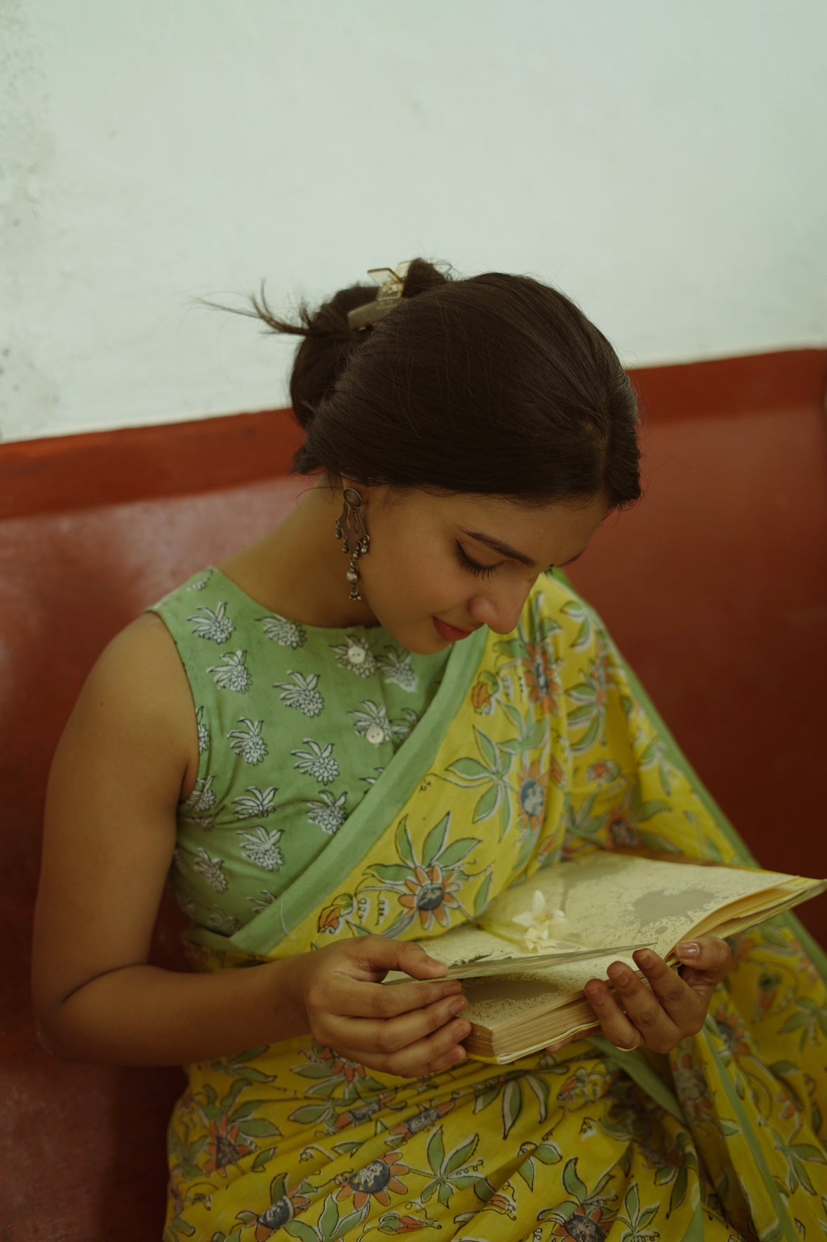 Sunny Bloom Mul Cotton Saree