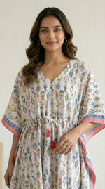 Kaftan- Fish in White