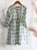 KIDS DRESS FLOWERS WITH CHEVRON